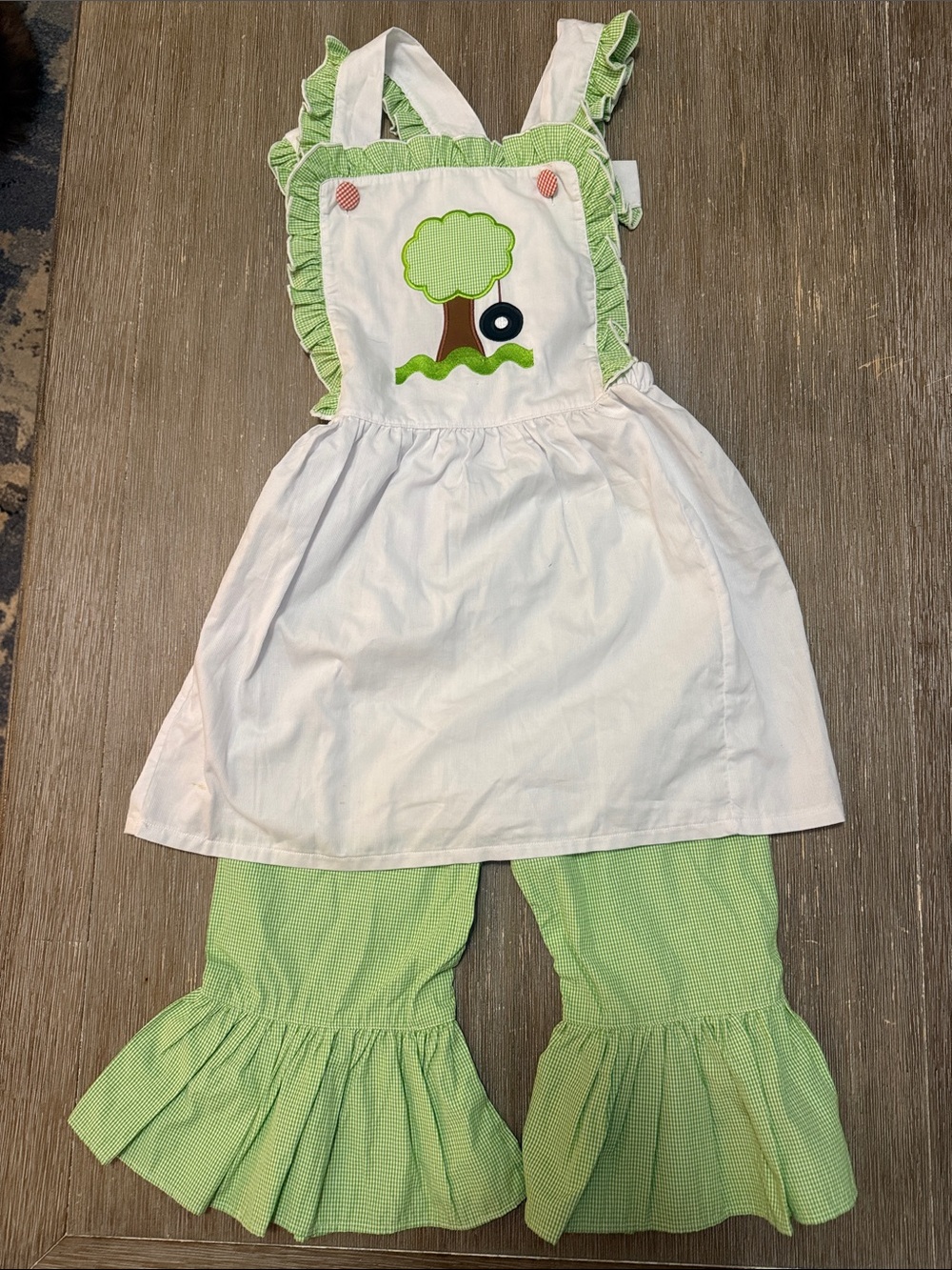 Girls Green & White Tree Applique Matching Set